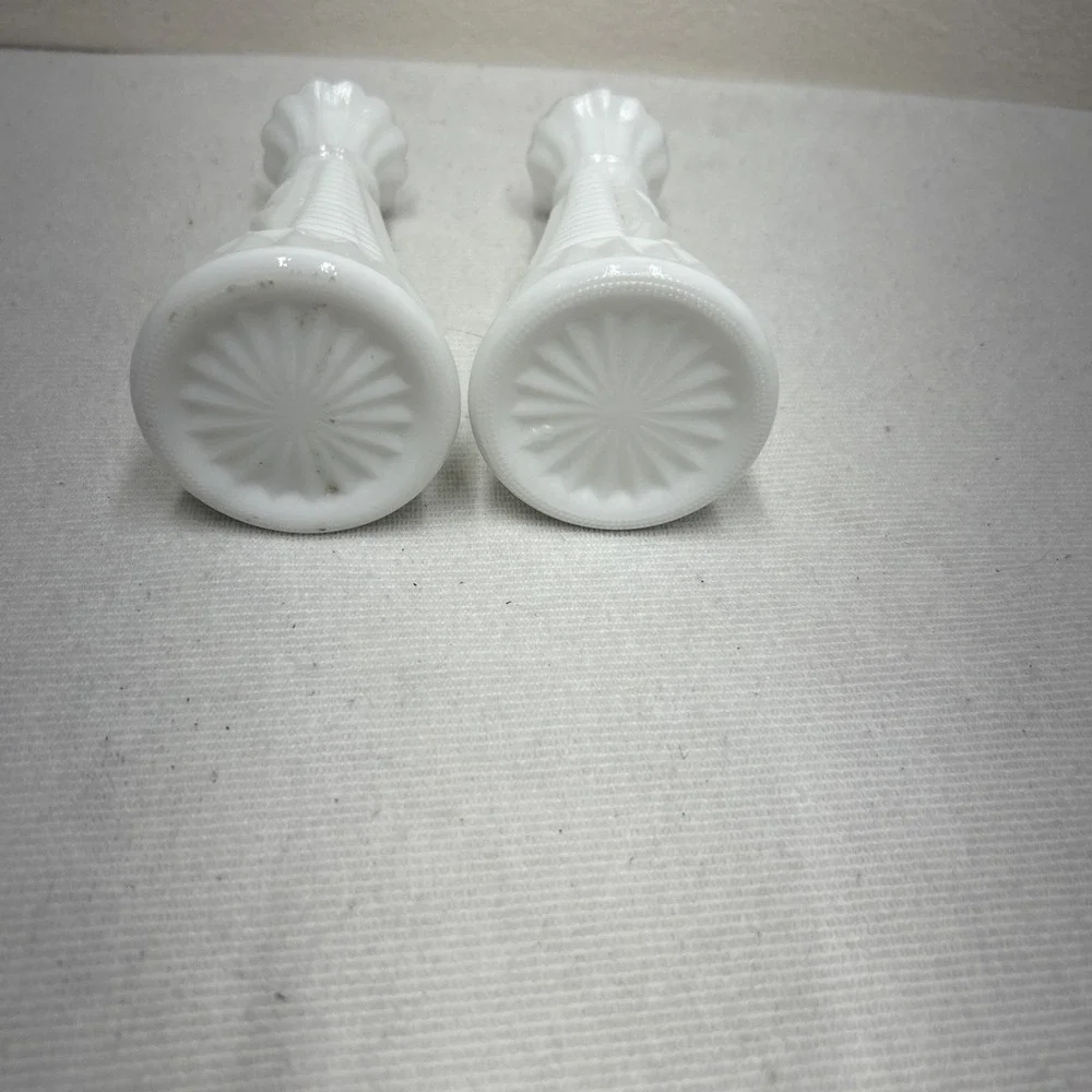 2 Vintage White Milk Glass Stars and Bars Flower Bud Vase 6